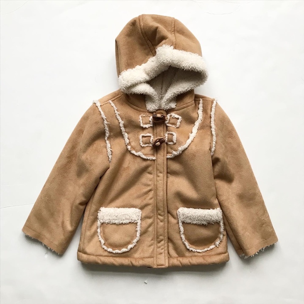 Old Navy faux Sherpa hooded jacket  EUC 3T